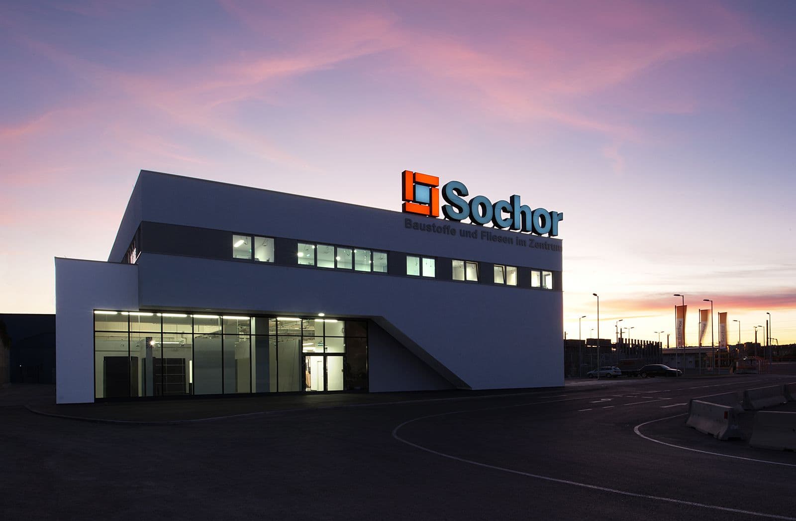 Neubau Fachhandelszentrum Sochor — Gewerbe & Büro, Triester Strasse, 1100 Wien 9